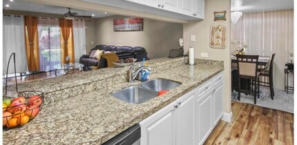 7507 Greenlake Way in Boynton Beach, FL - Building Photo - Building Photo