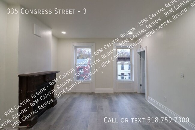 335 Congress St in Troy, NY - Building Photo - Building Photo