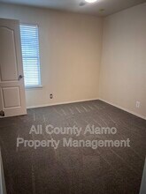 7431 Cedar Farm in San Antonio, TX - Building Photo - Building Photo