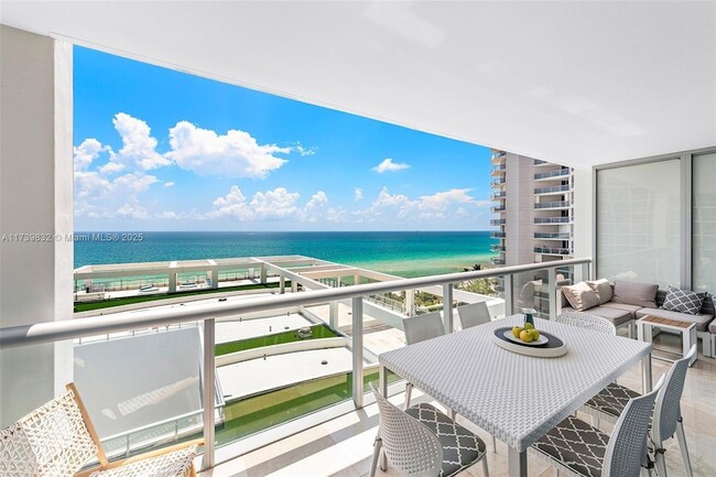 6799 Collins Ave, Unit 804 in Miami Beach, FL - Building Photo - Building Photo