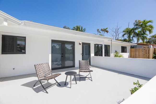 3000 NE 21st Terrace in Fort Lauderdale, FL - Building Photo - Building Photo