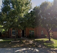 11821 Stephenville Dr in Frisco, TX - Building Photo