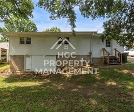 1228 Irving Ave in Eden, NC - Foto de edificio - Building Photo