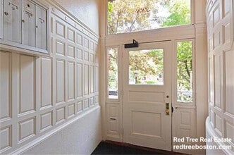 388 Marlborough St, Unit 4 in Boston, MA - Building Photo - Building Photo