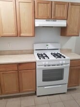 94 Hinman St in West Haven, CT - Building Photo - Building Photo