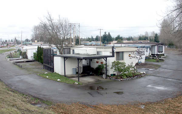 4500 A St SE in Auburn, WA - Building Photo