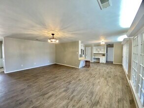 2134 52nd St in Lubbock, TX - Building Photo - Building Photo