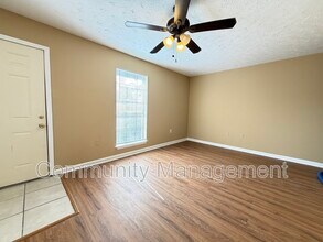 5293 S Brightside View Dr in Baton Rouge, LA - Building Photo - Building Photo