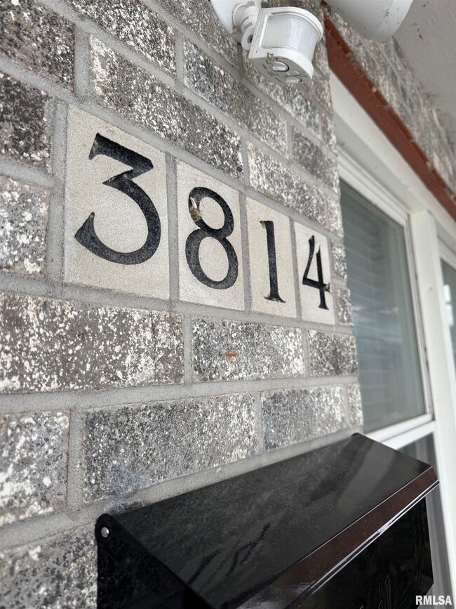 3814 Mississippi Ave in Davenport, IA - Foto de edificio - Building Photo