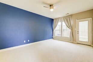 3129 Dallas St in Houston, TX - Building Photo