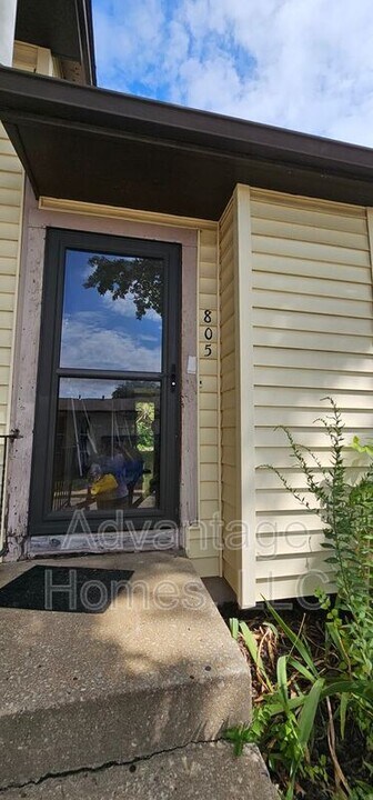 805 N 70th St in Kansas City, KS - Building Photo