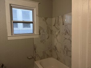 5502 Norledge Ave in Kansas City, MO - Building Photo - Building Photo