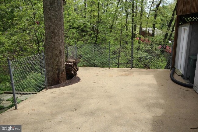 property at 3207 Circle Hill Rd