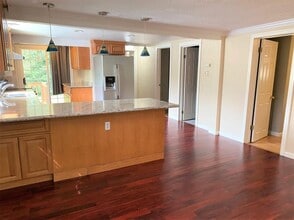 2718 NE 94th St in Seattle, WA - Building Photo - Building Photo