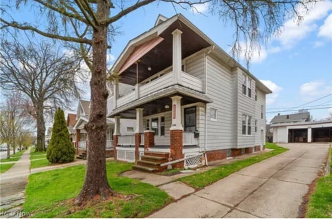 property at 4225 W 49th St