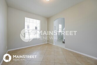 661 Chavers St E in Lehigh Acres, FL - Foto de edificio - Building Photo