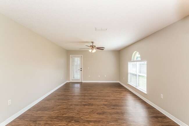 3017 Sunset Ridge Dr in Middleburg, FL - Building Photo - Building Photo