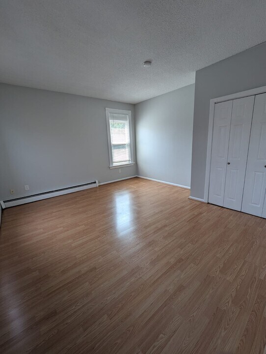 135 Howe St, Unit B in New Haven, CT - Building Photo