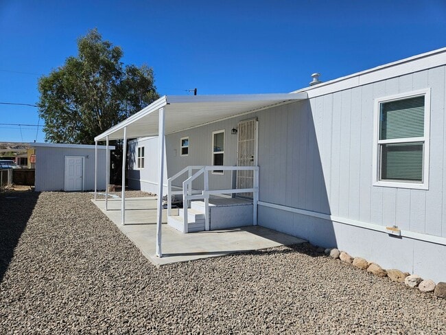 1873 Merced Dr in Bullhead City, AZ - Building Photo - Building Photo