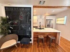 1245 NE 17th Ave in Fort Lauderdale, FL - Building Photo - Building Photo