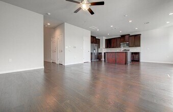 11820 Coyote Call Way in Austin, TX - Building Photo - Building Photo