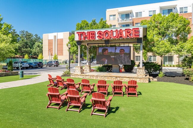 Resia Tributary Apartments in Douglasville, GA - Foto de edificio - Building Photo