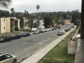 10918 Rincon St, Unit 10914 in Loma Linda, CA - Foto de edificio - Building Photo