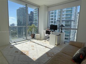 1060 Brickell Ave, Unit 3411 in Miami, FL - Building Photo