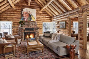 109 N 2nd St in Aspen, CO - Building Photo