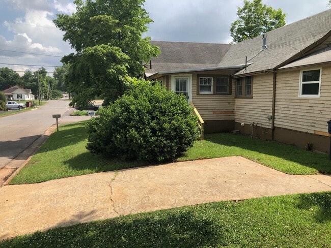 property at 324 Hale St