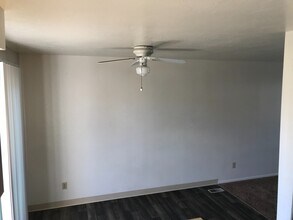 1220 S Juniper St in Nampa, ID - Building Photo - Building Photo