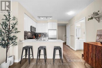 5025-5025 Four Springs Ave in Mississauga, ON - Building Photo - Building Photo