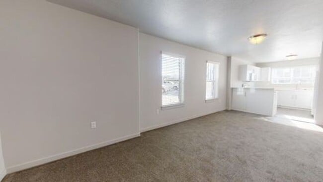 1700 S Sandhill Rd in Orem, UT - Building Photo - Building Photo