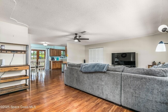 3384 Elizabeth St in West Melbourne, FL - Building Photo - Building Photo