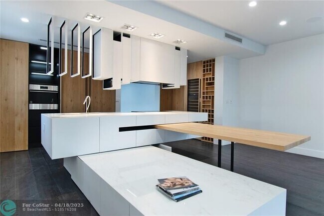 26 SE 10th Ave in Fort Lauderdale, FL - Building Photo - Building Photo