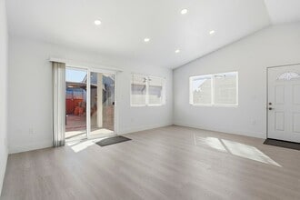 28 Amesti Rd in Watsonville, CA - Building Photo - Building Photo