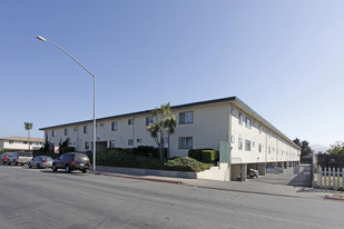 Thorndike Apartments in Salinas, CA - Building Photo