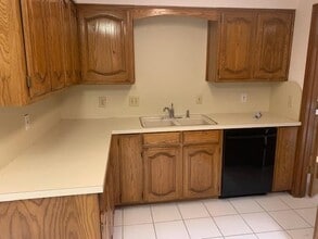 2827 Monet Pl in Dallas, TX - Building Photo - Building Photo