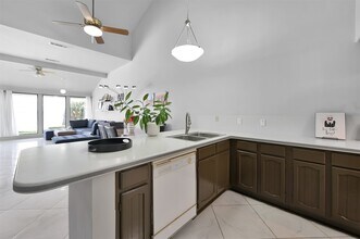 35 Lakeview Village in Montgomery, TX - Building Photo - Building Photo