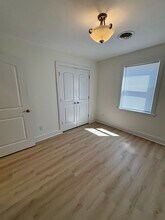 1030 Community Rd in Schenectady, NY - Foto de edificio - Building Photo