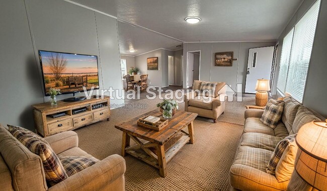 120A Parker Dr in Sanger, TX - Foto de edificio - Building Photo