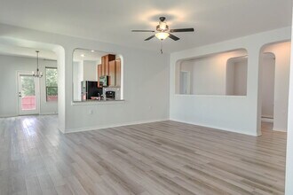 6431 Nolina Pass in San Antonio, TX - Building Photo - Building Photo