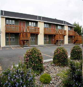 Clatsop Shores in Seaside, OR - Building Photo