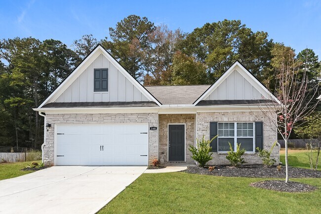 136 Innis Brk Cir in Cartersville, GA - Building Photo - Building Photo