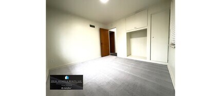 2033 Glendale Ave in Flint, MI - Building Photo - Building Photo