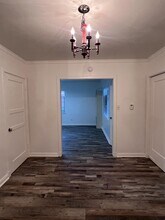 1024 N Broadway St in Fresno, CA - Building Photo - Building Photo