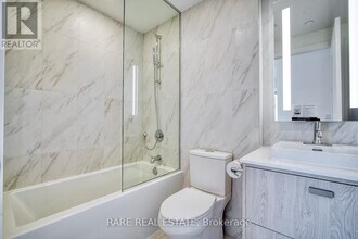 10-1710 Inn On The Pk Dr in Toronto, ON - Building Photo - Building Photo
