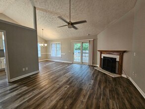 3729 Harrisburg Dr in Fayetteville, NC - Building Photo - Building Photo
