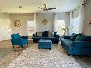 1301 Flowing Tide Dr in Orlando, FL - Building Photo - Building Photo