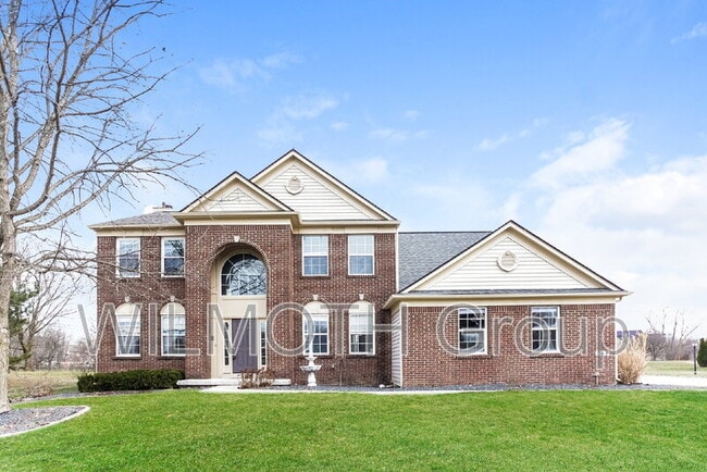 property at 344 W Columbine Ln